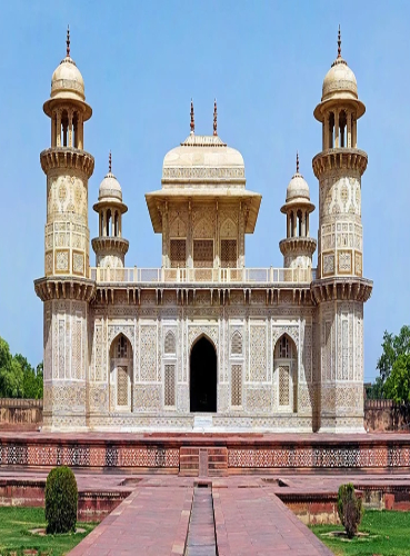 Itmad-ud-Daulah's Tomb 